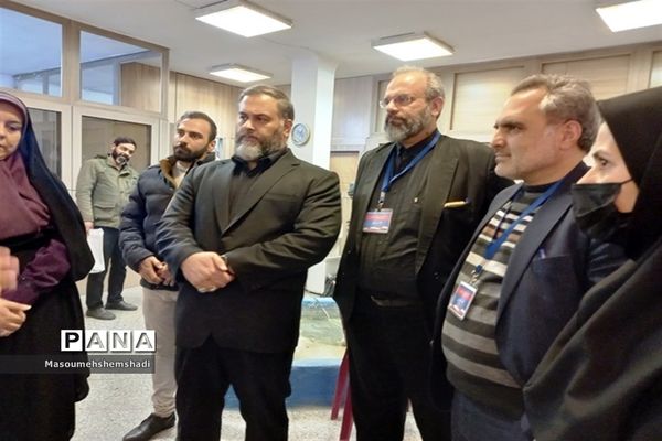 میز خدمت در محله هرندی منطقه12