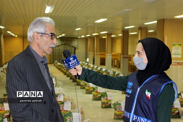 پویش یلدای فاطمی در مدارس کرمانشاه