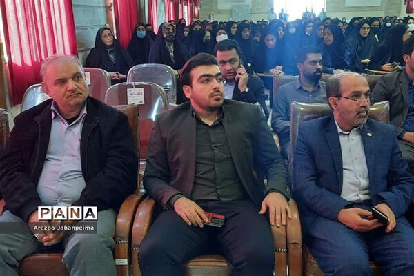 یادواره شهدای دانش‌آموزی شاهچراغ در جویم