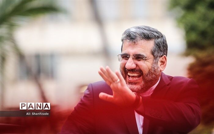 واکنش وزیر ارشاد به احتمال ‌ابطال ویزای آمریکا برای فرزندان مقامات ایرانی