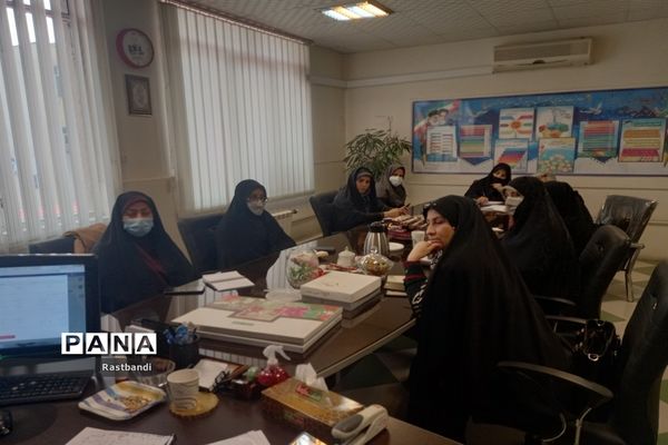 نشست تخصصی طرح شهید محمودوند (مبادی انسداد بی‌سوادی) آموزش و پرورش منطقه ۱۳