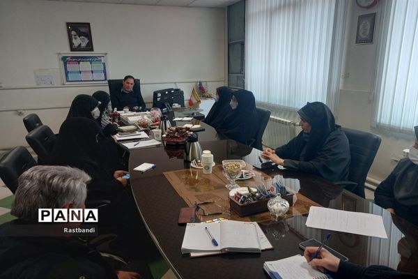 نشست تخصصی طرح شهید محمودوند (مبادی انسداد بی‌سوادی) آموزش و پرورش منطقه ۱۳