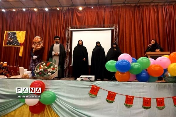 مراسم گرامیداشت یلدای فاطمی درشهرستان اسلامشهر