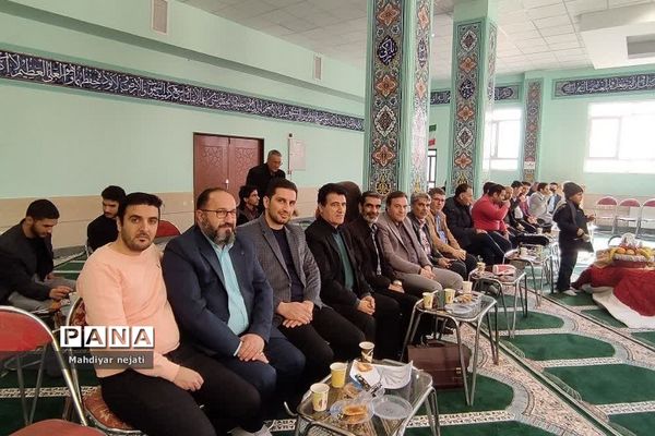 نشست هم‌دلی و همفکری همکاران فرهنگی  مقطع متوسطه دوم  آموزش و پرورش منطقه رودهن