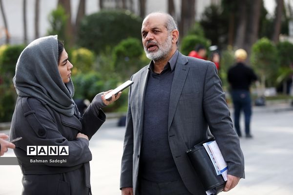 حاشیه جلسه هیات دولت