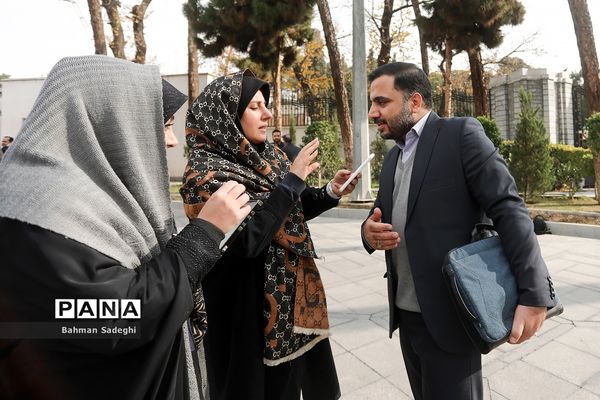 حاشیه جلسه هیات دولت