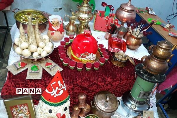 جشن یلدا در دبستان حضرت زهرا(س)۲ رودهن