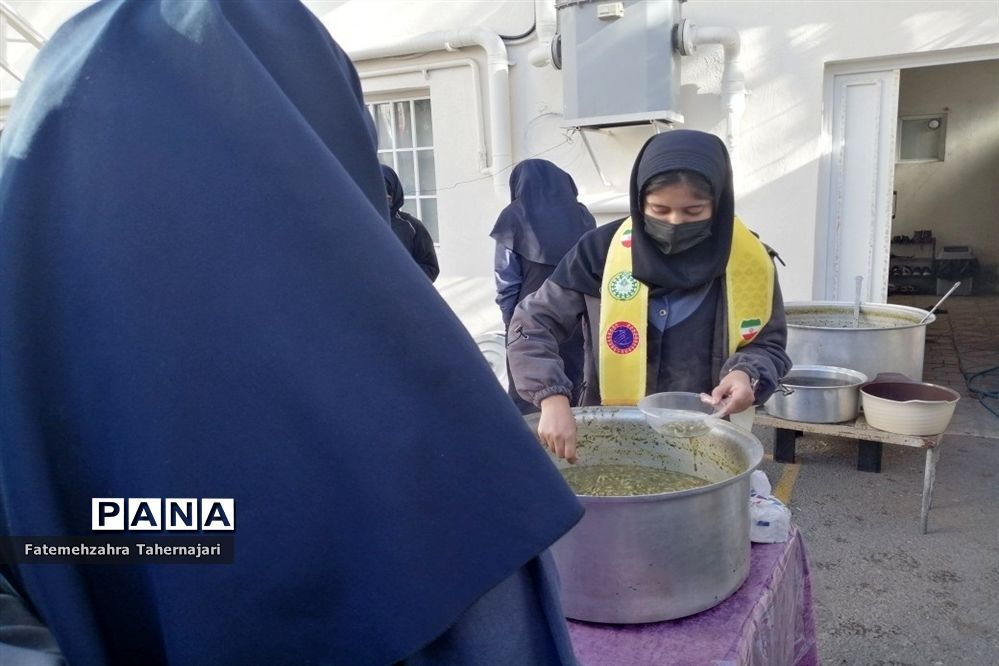 یلدای فاطمی در دبیرستان مصلی نژاد