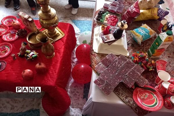 جشن آیینی  یلدا در مدارس رودهن