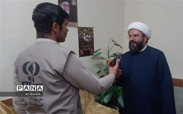 شهدا از کشور دفاع کردند تا امروز ما در برابر دشمن سر خم نکنیم