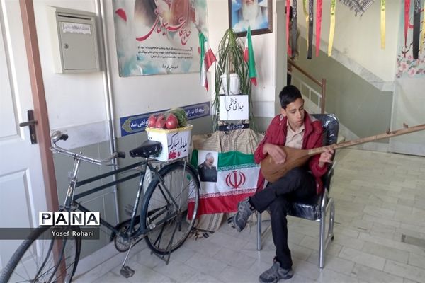 اجرای مراسم شب یلدا دبیرستان فرهنگ، کاشمر