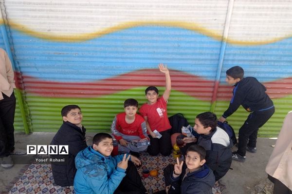 اجرای مراسم شب یلدا دبیرستان فرهنگ، کاشمر