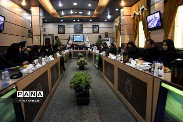 برگزاری دومین هم‌اندیشی مسئولان گردشگری مناطق ۲۲ گانه تهران در منطقه ۱۴