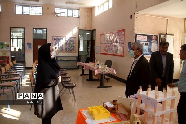 بازدید از نمایشگاه دانش‌آموزی پژوهشسرای خوارزمی شهرستان بهبهان
