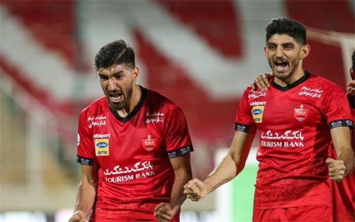 شهریار مغانلو  و شهاب زاهدی کاندیدای حضور در پرسپولیس شدند