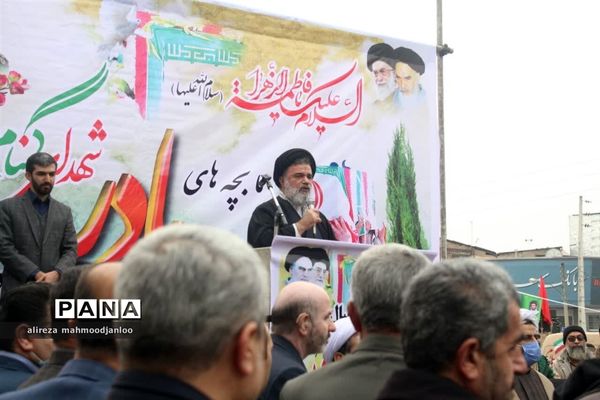 تشییع شهدای گمنام دفاع مقدس در گلوگاه