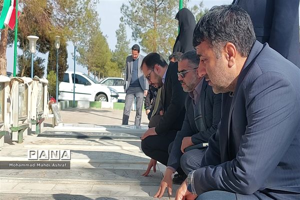 سفرکاروان خدمت شهرستان نایین به روستا دهستان بافران