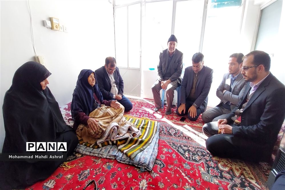 سفرکاروان خدمت شهرستان نایین به روستا دهستان بافران