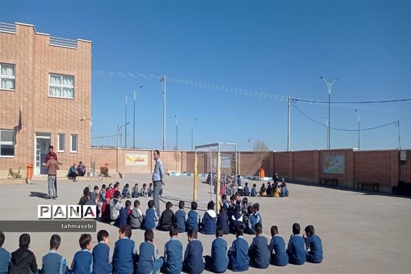 مراسم عزاداری دهه فاطمیه در شهرستان ورزنه