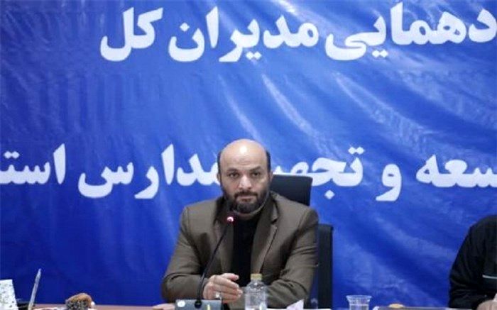 ورود گروه ‌های جهادی به مدرسه سازی هموار شود