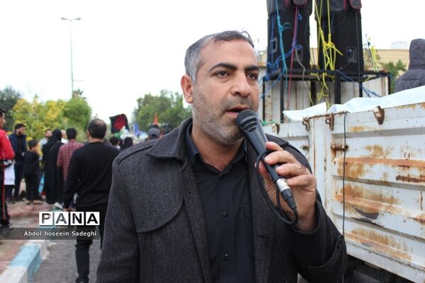 تشییع پیکر 3 شهید گمنام دفاع مقدس در بوشهر