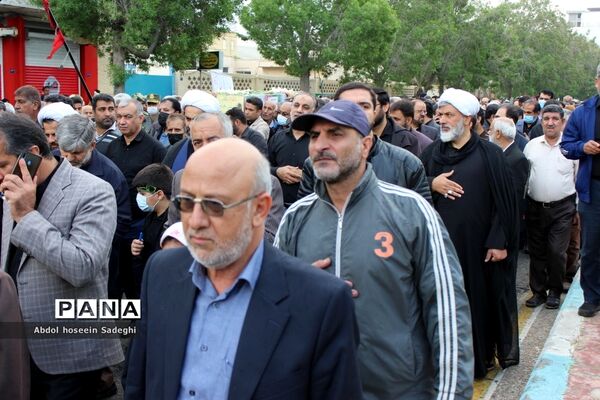 تشییع پیکر 3 شهید گمنام دفاع مقدس در بوشهر