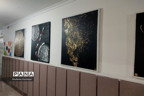 افتتاحیه نمایشگاه نقاشی در نگارخانه کانون فرهنگی و تربیتی شهدای پاکدشت