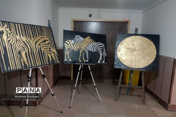 افتتاحیه نمایشگاه نقاشی در نگارخانه کانون فرهنگی و تربیتی شهدای پاکدشت