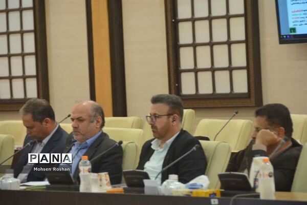 نشست شورای پشتیبانی سواد‌آموزی استان بوشهر