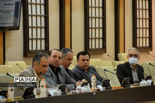 نشست شورای پشتیبانی سواد‌آموزی استان بوشهر