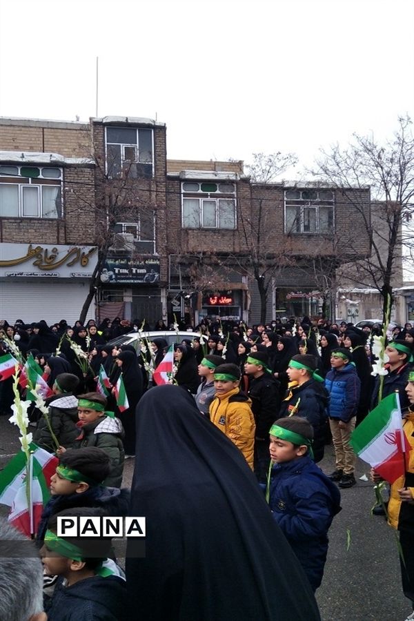 مراسم تشییع پیکر شهید گمنام در شهرستان خرمدره