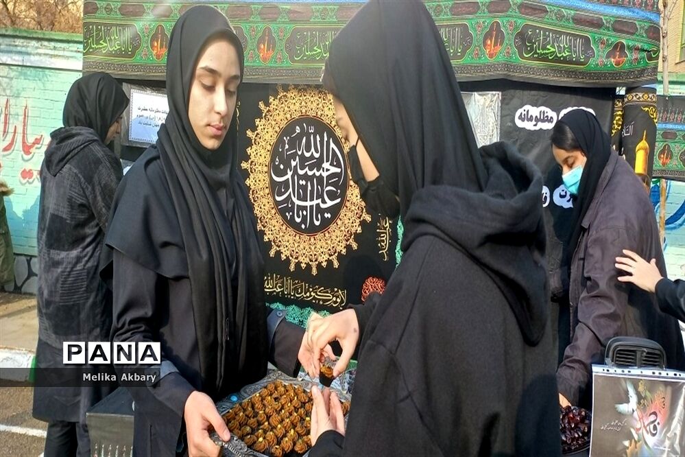 برپایی موکب بمناسبت دهه فاطمیه در دبیرستان دخترانه پرالک