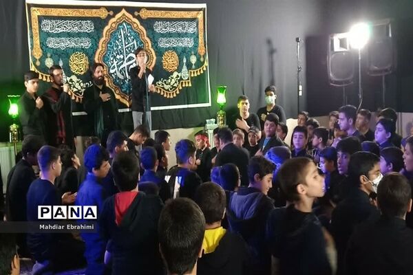سوگواره شهادت حضرت فاطمه زهرا(س) درآموزشگاه شهید کاظمی اسلامشهر