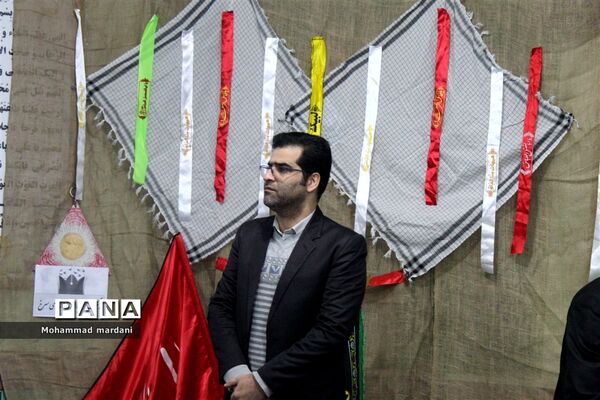به صدا درآمدن زنگ استقبال از لاله‌های سرخ در ساری