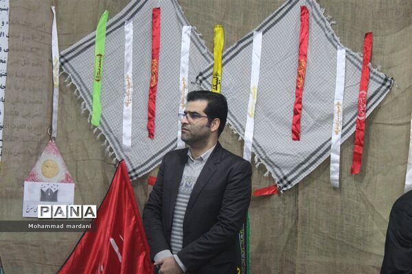 به صدا درآمدن زنگ استقبال از لاله‌های سرخ در ساری