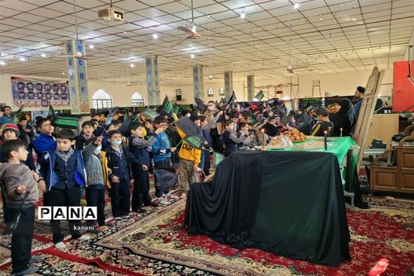 قافله عزای نوگلان فاطمی در مشهدمرغاب به‌مناسبت شهادت حضرت فاطمه زهرا (س)