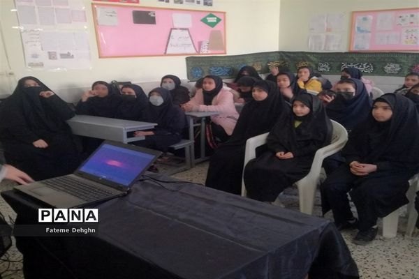 برگزاری سوگواری ایام فاطمیه در مدارس دخترانه کاشمر