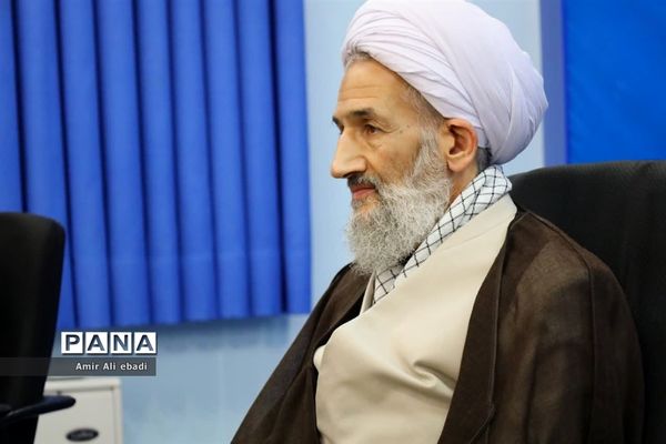 دیدار وزیر آموزش و پرورش با نماینده ولی فقیه در مازندران