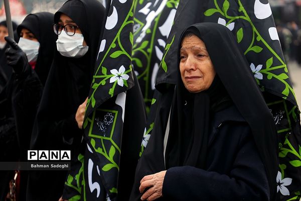 اجتماع فاطمیون در میدان هفت تیر