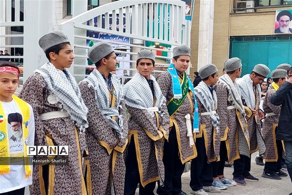 آیین تشییع و خاکسپاری شهید‌ گمنام در اداره‌کل آموزش و پرورش فارس