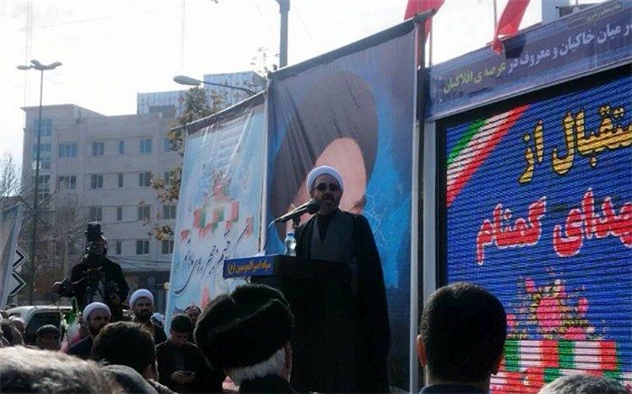 نام شهیدان زنده و فراموش نشدنی است