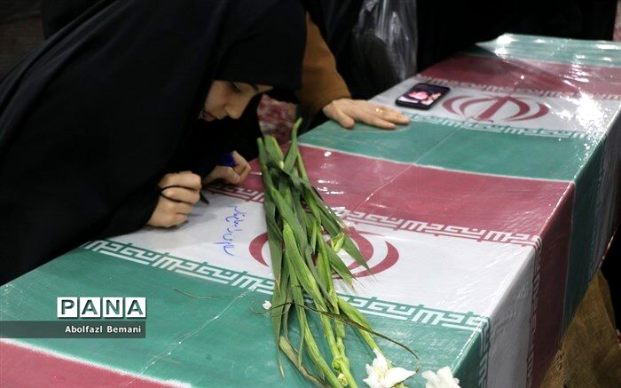 شهید گمنام میهمان دختران دهه هشتادی جعفرآباد قم/فیلم