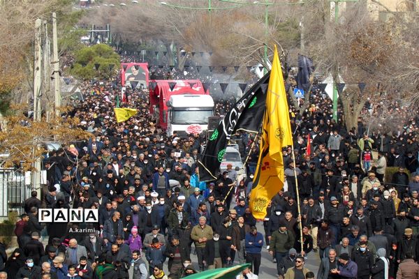 تشییع پیکر پاک شهدا گمنام در سالروز شهادت حضرت زهرا (س) در اصفهان