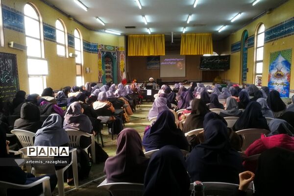 مراسم سوگواری حضرت فاطمه زهرا(س) در دبیرستان دخترانه محمد عاصمی