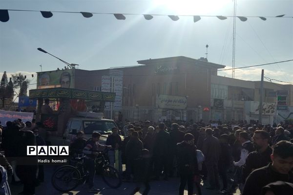 مراسم تشییع شهیدگمنام همزمان با روز شهادت حضرت زهرا(س) در شهرستان فسا