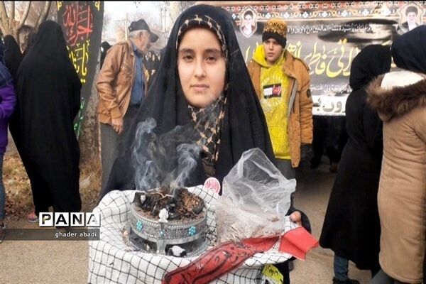 تشییع و تدفین شهید رحمان خسروانیان در قادرآباد