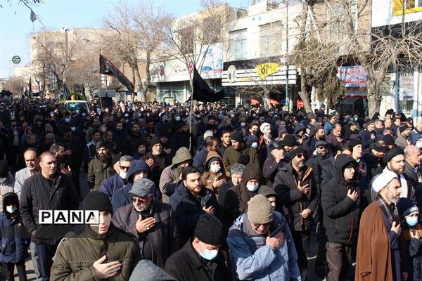 گمنام در میان خاکیان و معروف در افلاکیان
