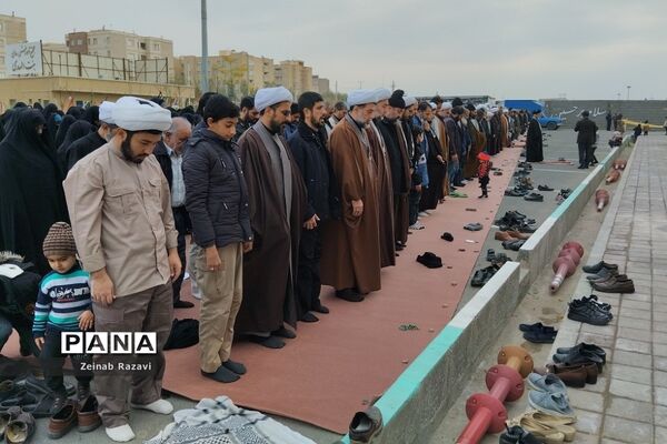 تشییع و خاکسپاری شهدای گمنام در قم