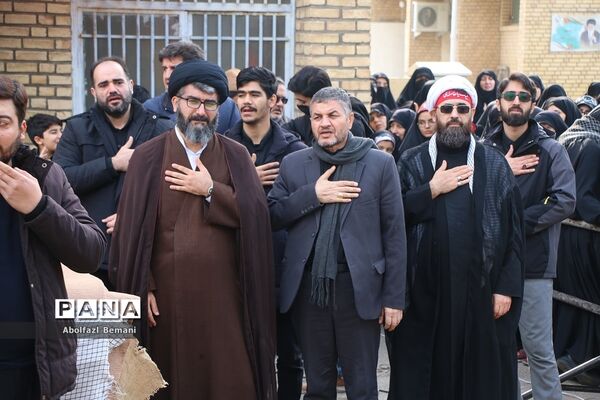 تشییع و خاکسپاری شهید گمنام 16 ساله در دانشگاه فرهنگیان قم