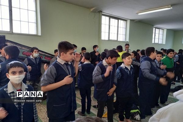 هیات‌ دانش‌آموزی دبستان ایمان رودهن در سوگ حضرت فاطمه(س)